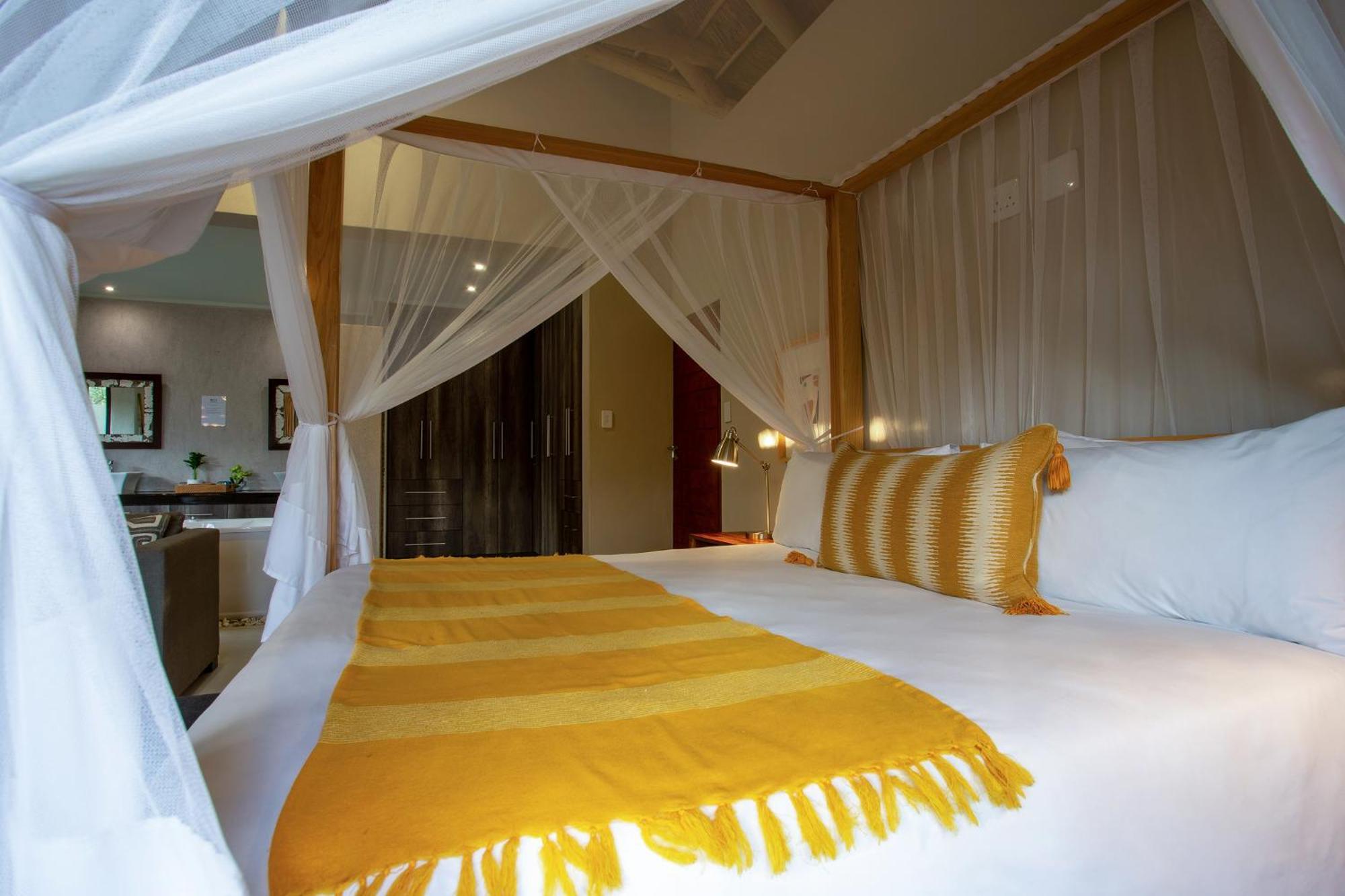 Moya Safari Villa Hoedspruit Exterior photo