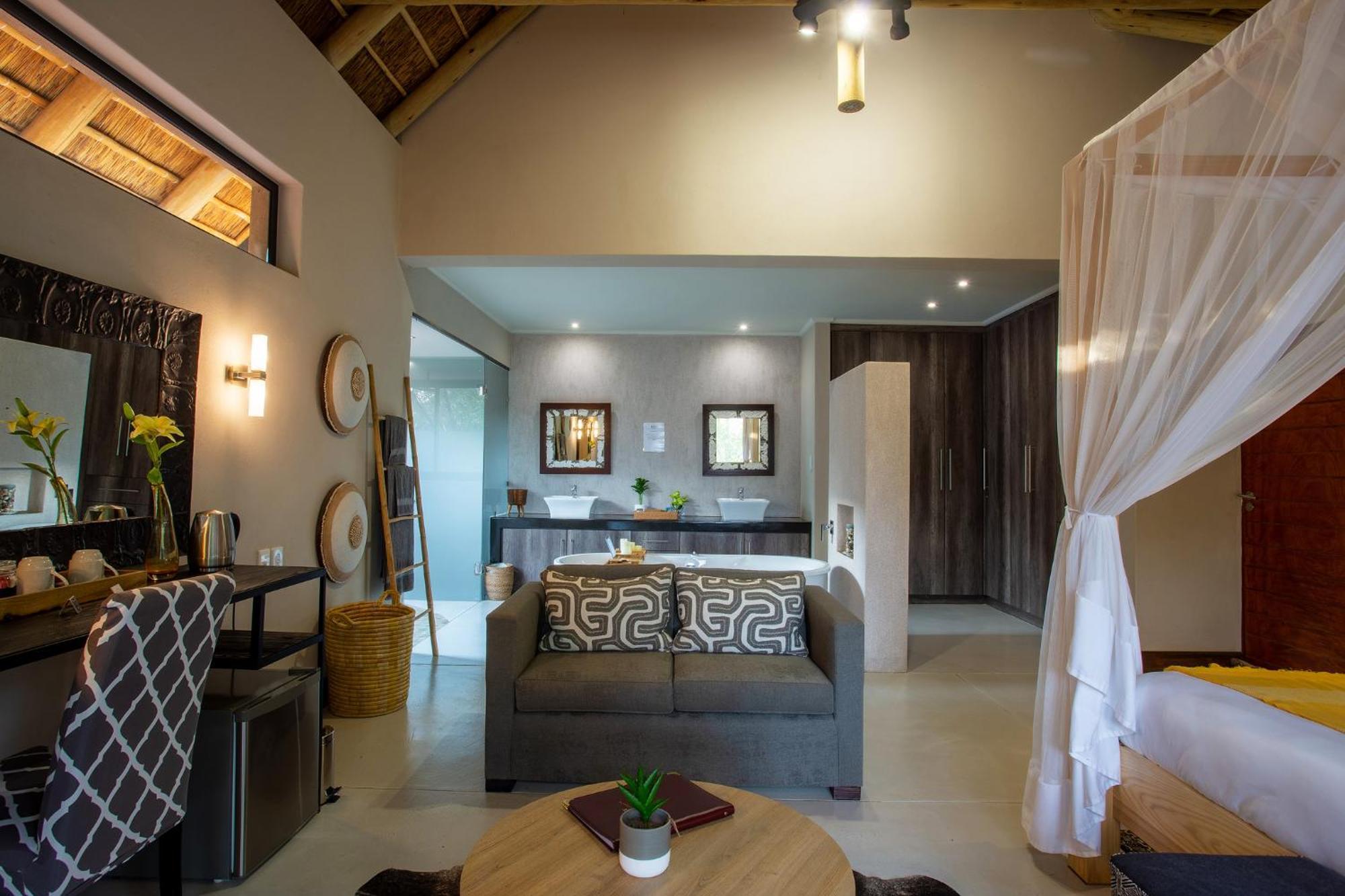 Moya Safari Villa Hoedspruit Exterior photo