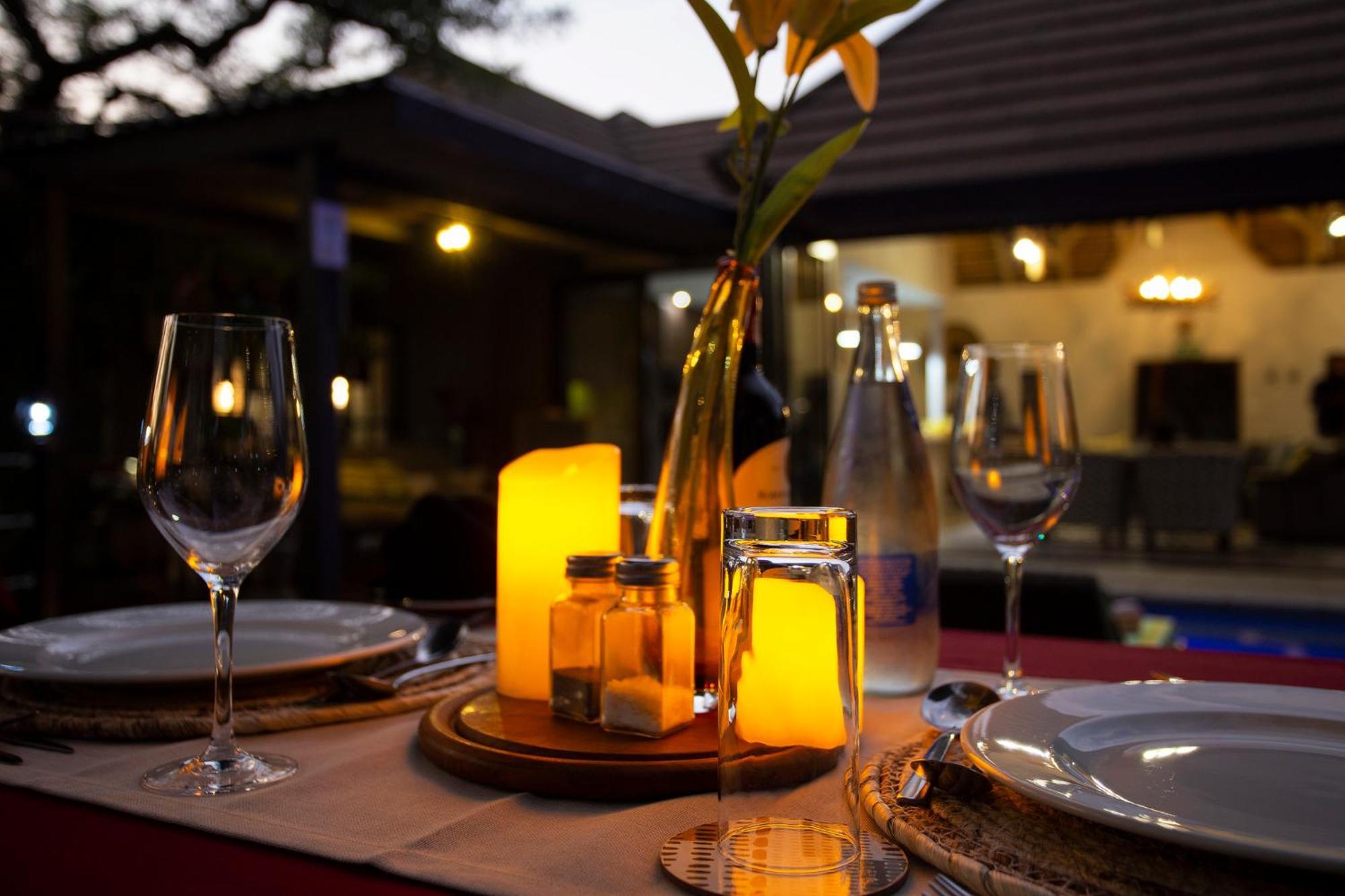 Moya Safari Villa Hoedspruit Exterior photo