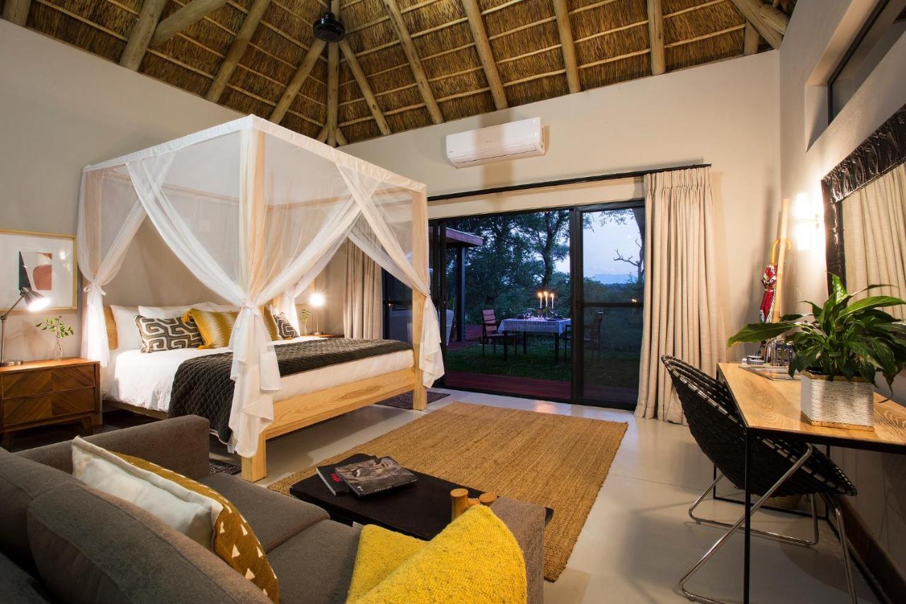 Moya Safari Villa Hoedspruit Exterior photo