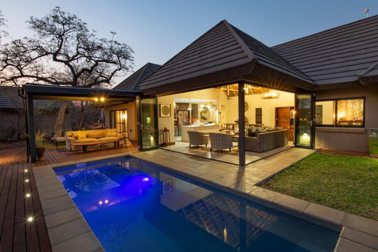 Moya Safari Villa Hoedspruit Exterior photo