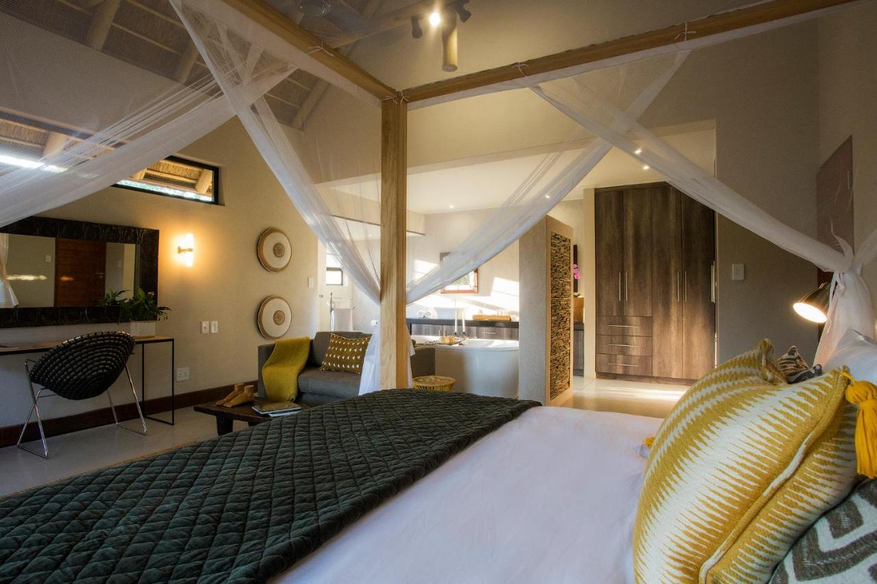Moya Safari Villa Hoedspruit Exterior photo