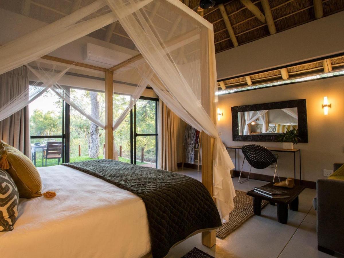 Moya Safari Villa Hoedspruit Exterior photo